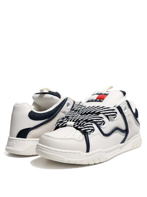 TOMMY HILFIGER TOMMY JEANS SKATE Sneakers in pelle ecru / desert sky - Scarpe Donna